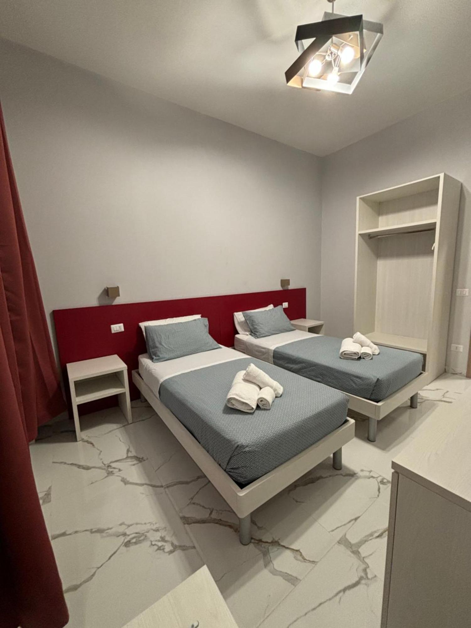B&B Cadifra Portapiccola Naples Exterior photo